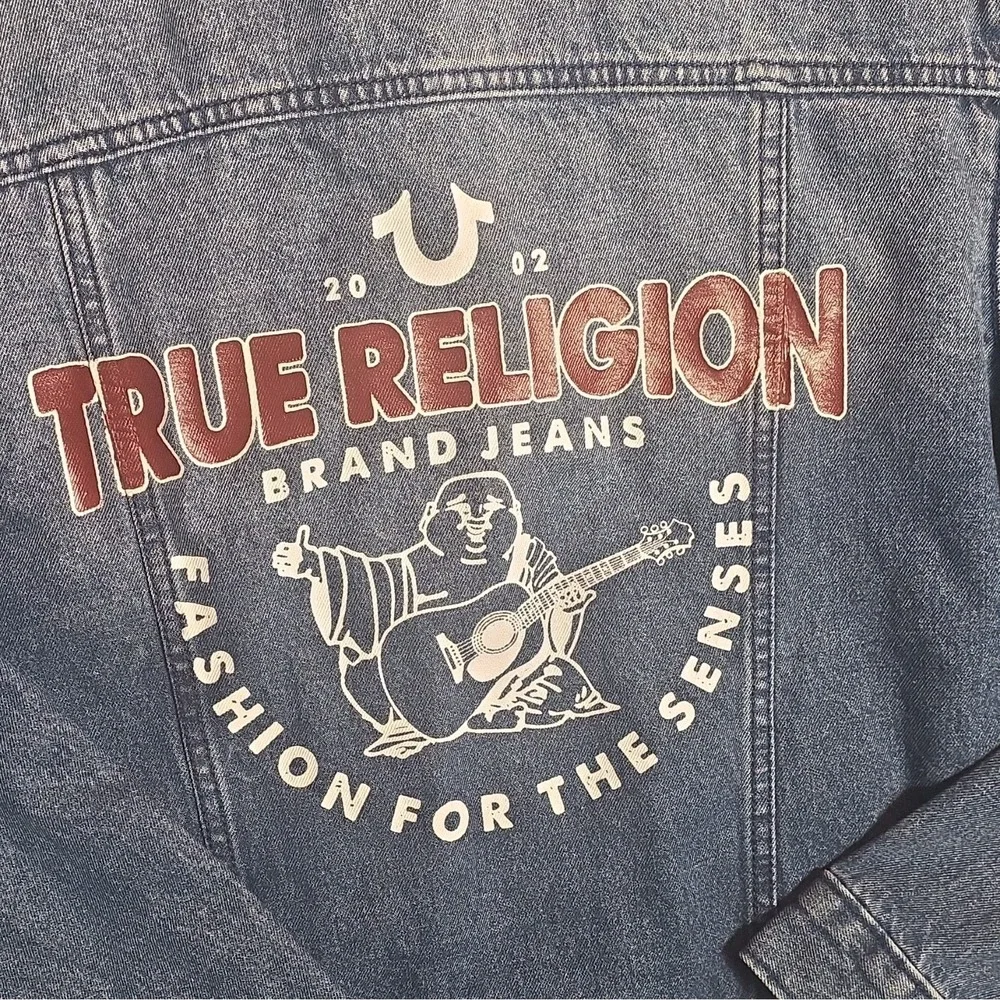 True Religion Men's Blue Jean Jacket Size M Logo Embroidered Button Pockets